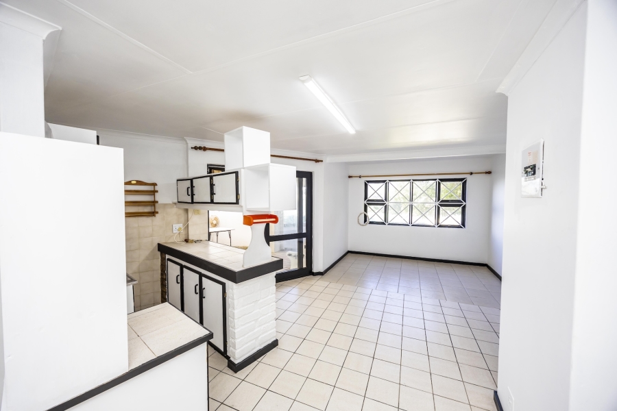 4 Bedroom Property for Sale in Cintsa West Eastern Cape